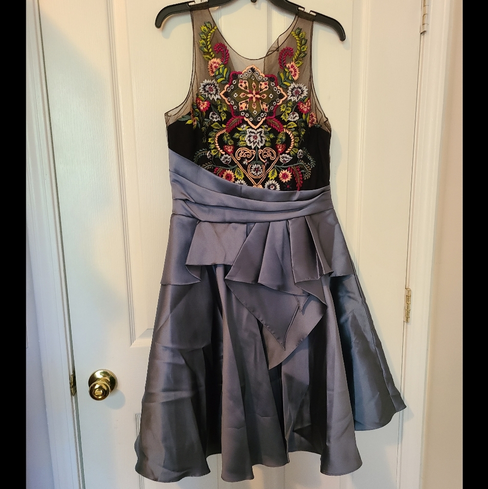 [SOLD] Marchesa Notte Dress